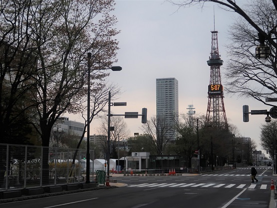札幌の風景 2021年5月5日 朝5時ごろ_f0362073_06321658.jpg