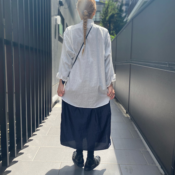 しろいろ と ネイビー_d0364239_19304041.jpg