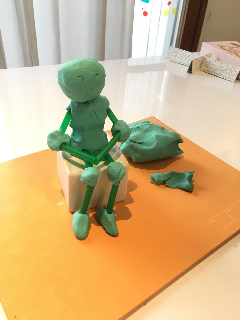 粘土のデッサン人形 キッズクラフト子ども絵画造形教室 大阪市淀川区と豊中 箕面 粘土のデッサン人形 キッズクラフト子ども絵画造形教室 大阪市淀川区と豊中 箕面