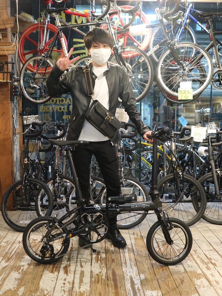 5月6日 渋谷 原宿 の自転車屋 FLAME bike前です_e0188759_19232977.jpg