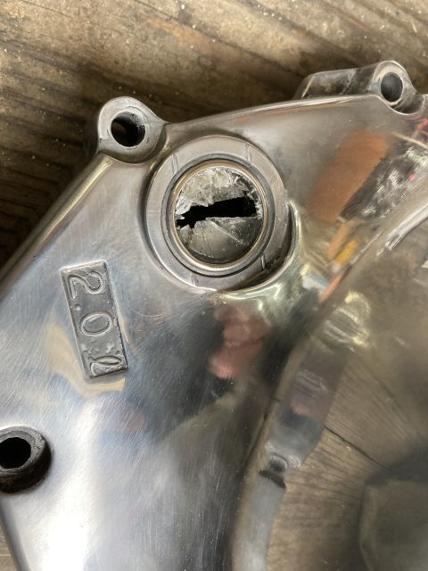 250TR カスタム S様号 タンクカバー装着!_a0164918_17114371.jpg