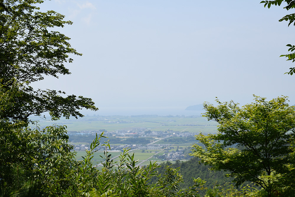 北近江浅井氏の居城、小谷城攻城記。 その1 <登山口~金吾丸>_e0158128_15004305.jpg