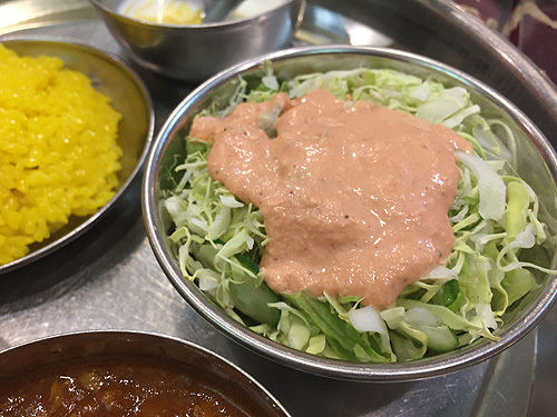 【インド料理店の】あの「オレンジ色のドレッシング」は?_b0008655_09183287.jpg