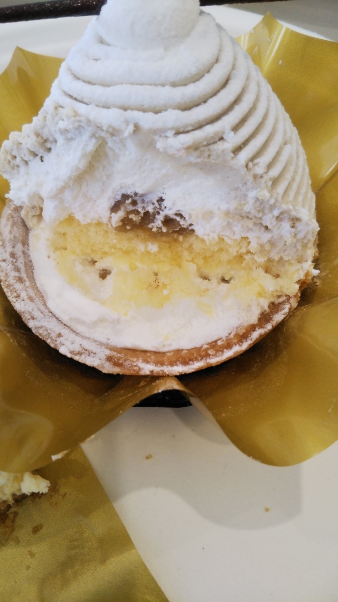不二家 フィーストタウン塩山店 ケーキ食べ放題_f0076001_22412220.jpg