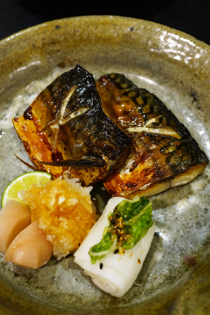 札幌平岸 味処 高雄_b0049152_18431125.jpg