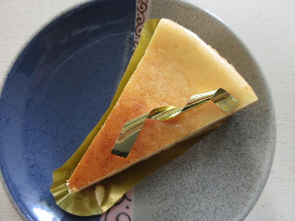 不二家 プレミアム濃厚ベイクドチーズケーキ 岐阜うまうま日記 旧 池袋うまうま日記