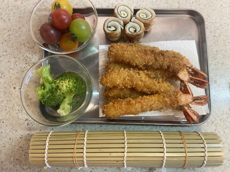 今日のお弁当（海老フライ）_d0327373_07225956.jpeg