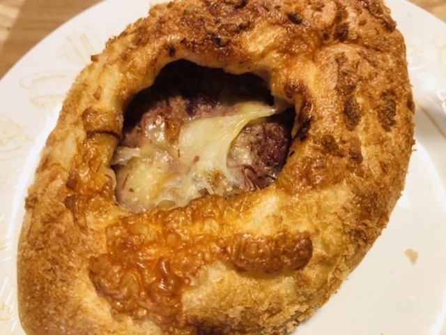 【ポンパドウルのマリトッツォ オランジュ】_b0009849_17291803.jpeg