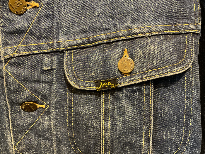 70's Lee 101-J denim jacket (hand painted) : BUTTON UP clothing