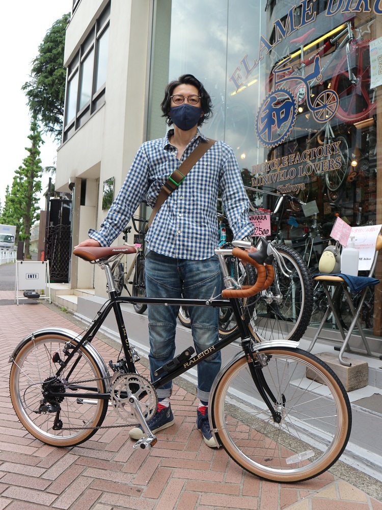5月15日　渋谷　原宿　の自転車屋　FLAME bike前です_e0188759_18125291.jpg
