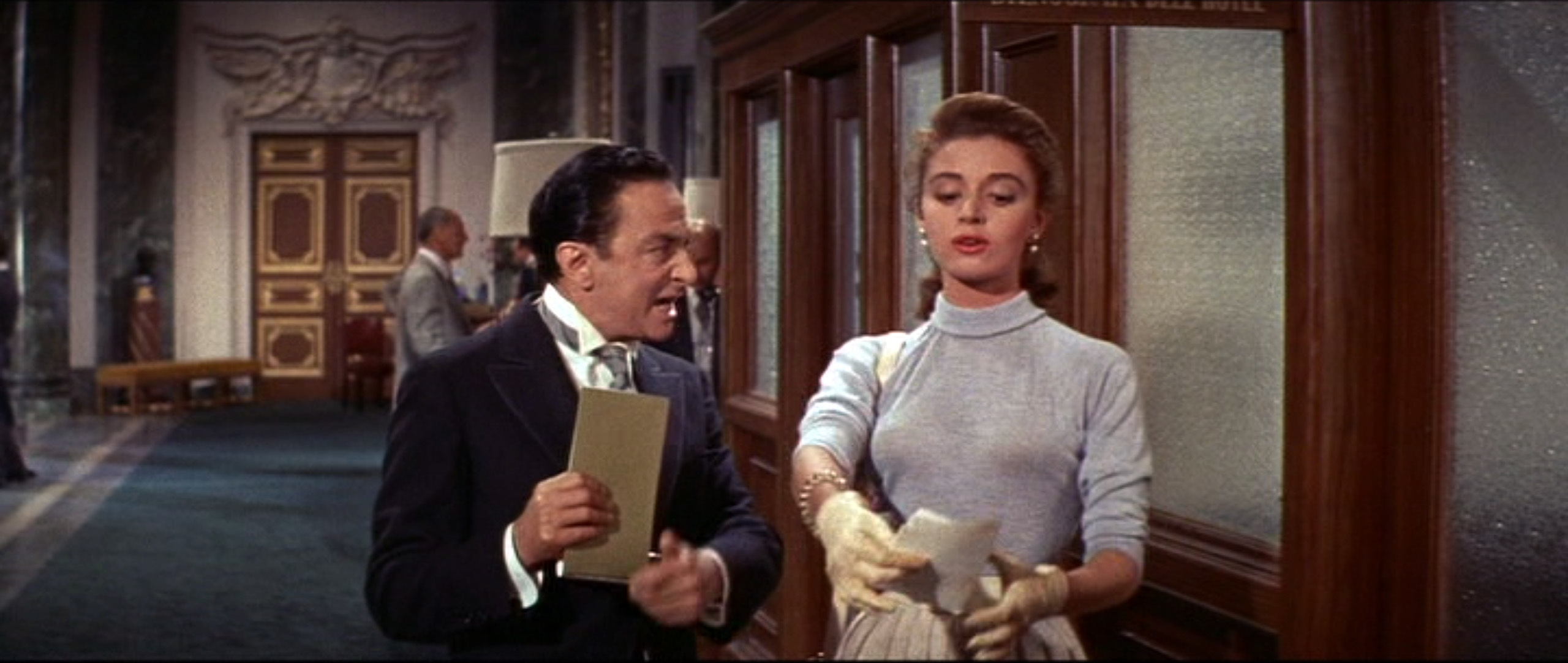 アナ・マリア・アルバゲッティ(Anna Maria Alberghetti)「Ten Thousand Bedrooms」(1957)・・・⑤_e0042361_11194120.jpg