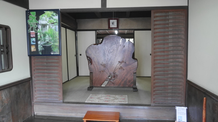 遍路道を見つつ歴史を重ねー志度・いしや旅館_a0385880_19433146.jpg