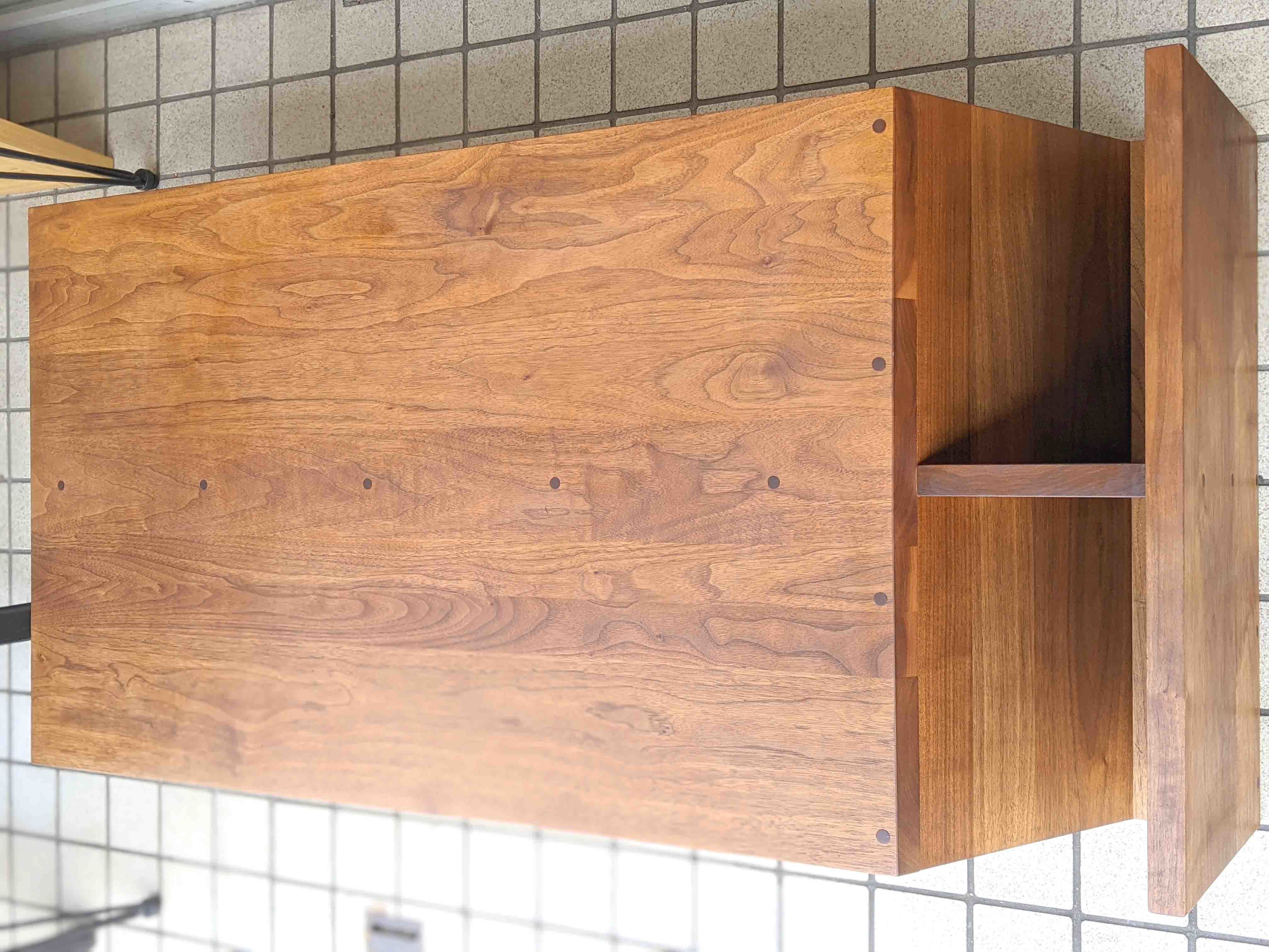 MasterWal/マスターウォール】Moreless Magazine Table/モアレス