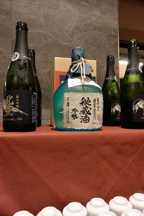 【（日本酒イベント）「やまなし地酒フェスタ」へ参戦！！】_a0005436_14400457.jpg
