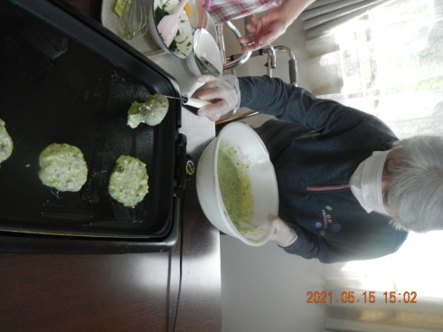 午後の活動!_d0178056_18293080.jpg