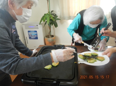 午後の活動!_d0178056_18293170.jpg