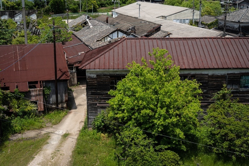 静かに朽ち逝く繊維工場_d0353489_20553978.jpg