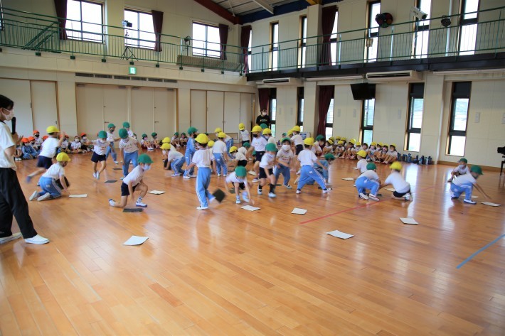 クラス対抗ゲーム 鳳幼稚園 クラス対抗ゲーム 鳳幼稚園