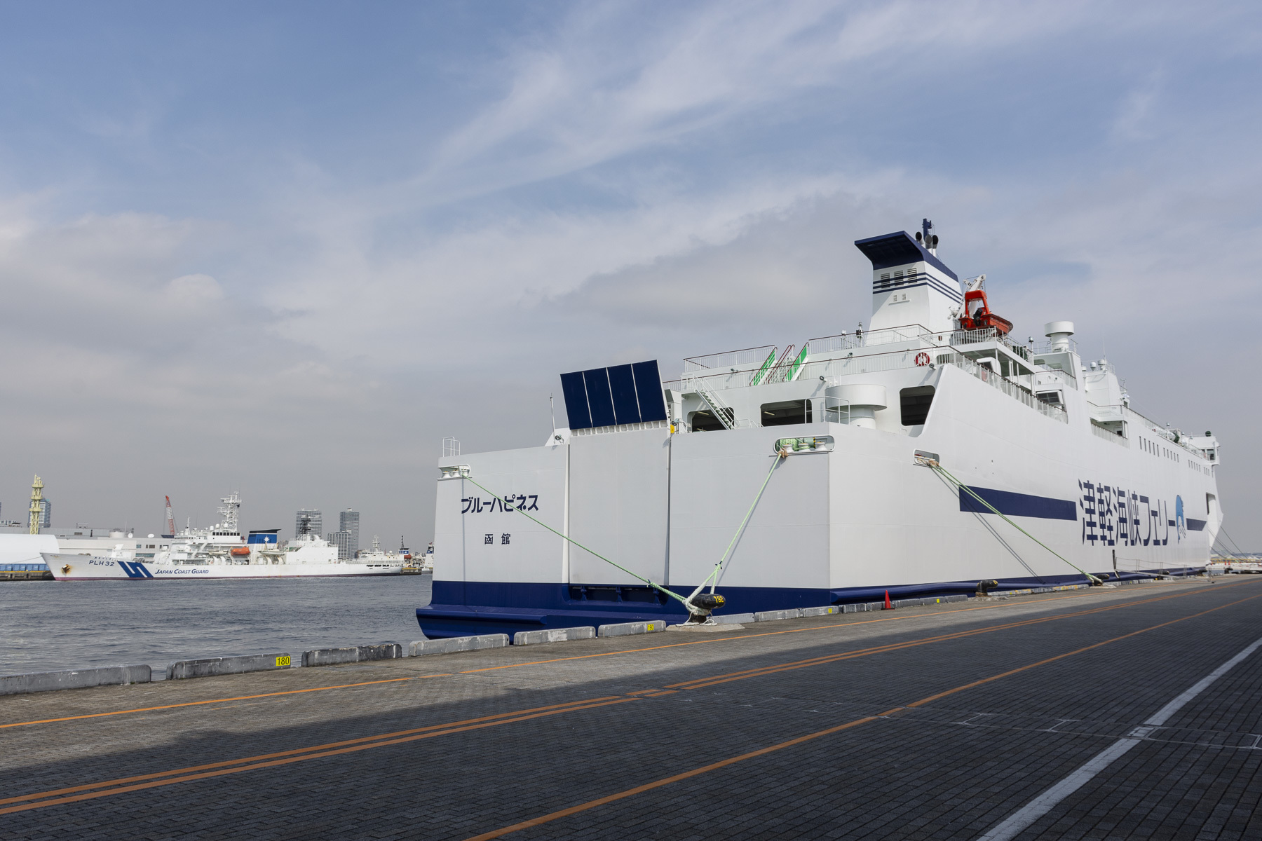 津軽海峡フェリー ブルーハピネス 船内見学会 前編 Sky Lounge Garden Transporter Side