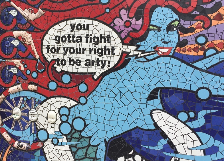 チズウィックの新名所 現代アートなモザイクハウス ロンパラ London パラダイス