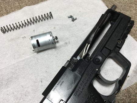 電動ハンドガン（USP)が撃てなくなった→故障個所を特定、修理