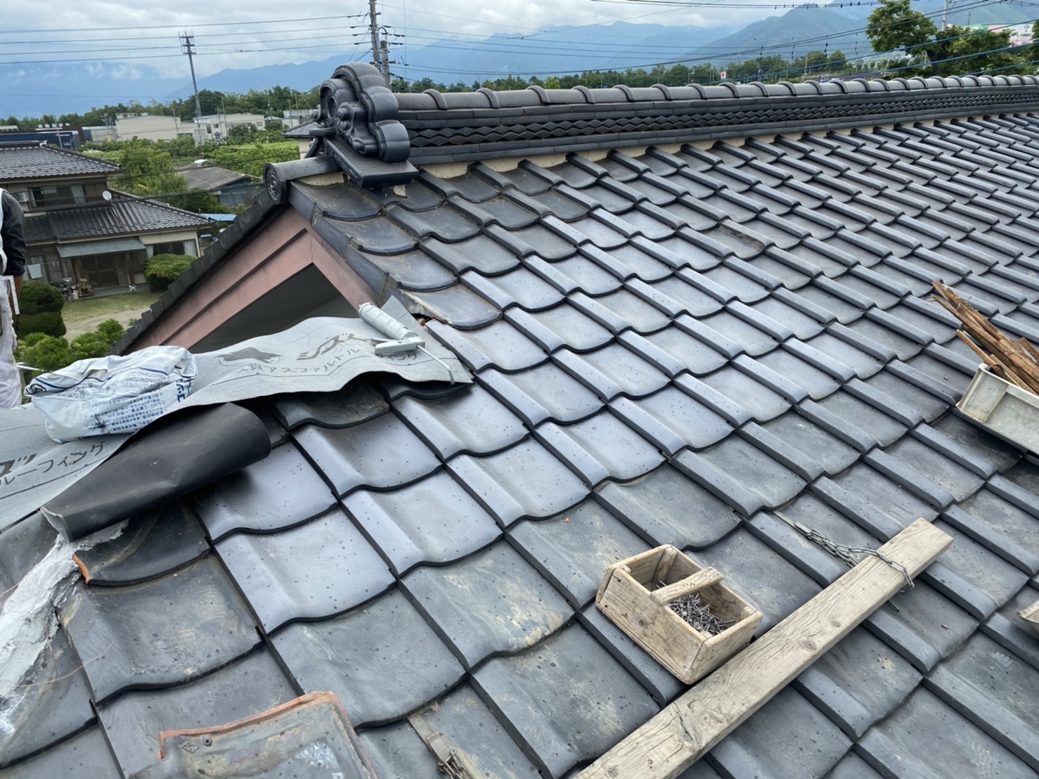 笛吹市 銀黒の屋根 其のニ_b0242734_21232660.jpeg