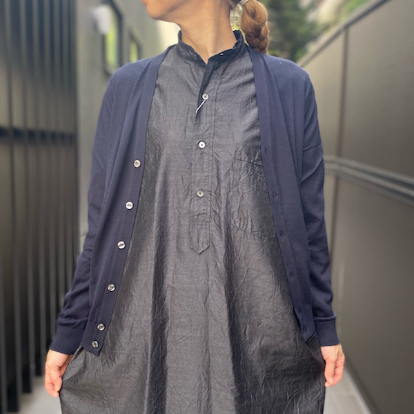 JOHN SMEDLEY / V Neck Cardigan_d0364239_19295491.jpg