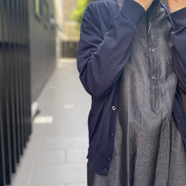 JOHN SMEDLEY / V Neck Cardigan_d0364239_19350500.jpg