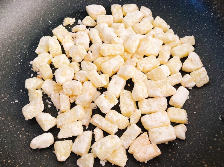 【雑穀料理】ノンフライでもサクサク食感!もちアワクリームコロッケの作り方・レシピ【もちアワ】_c0405952_14475943.jpg