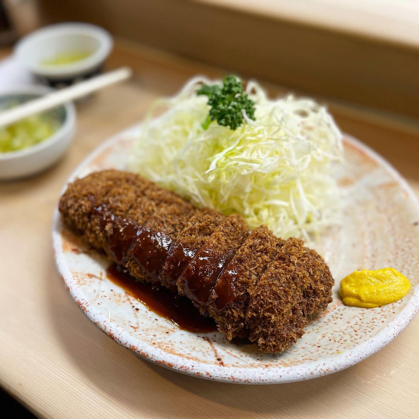 丸八とんかつ店 大井町 並カツとヒレカツを食べ比べる Utamaru S Blog 丸八とんかつ店 大井町 並カツとヒレカツを食べ比べる Utamaru S Blog