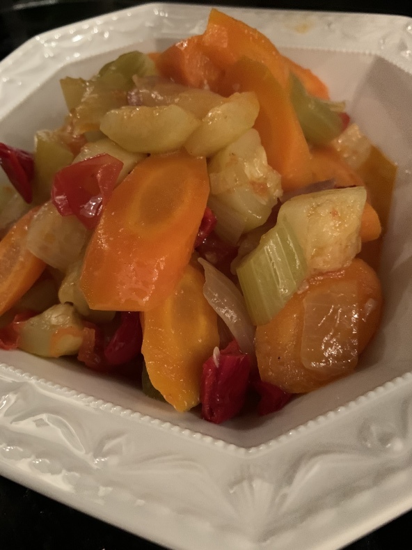 試行錯誤の週末の昼食と夕食_f0380954_10400975.jpeg