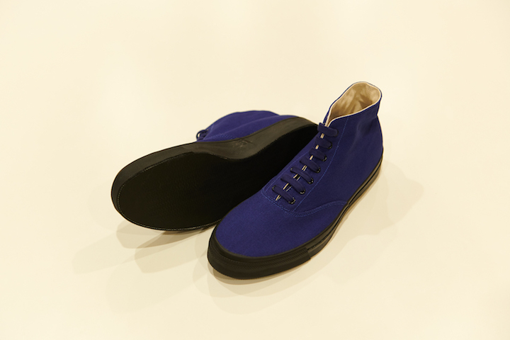 \"WAKOUWA DECK SHOES HIGH BLACK SOLE / IK.BLUE\"ってこんなこと。_c0140560_08163594.jpg