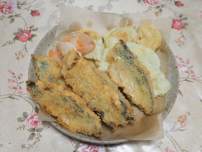 夫の釣果とその後(お刺身&〆鯖)_c0116915_00035812.jpg