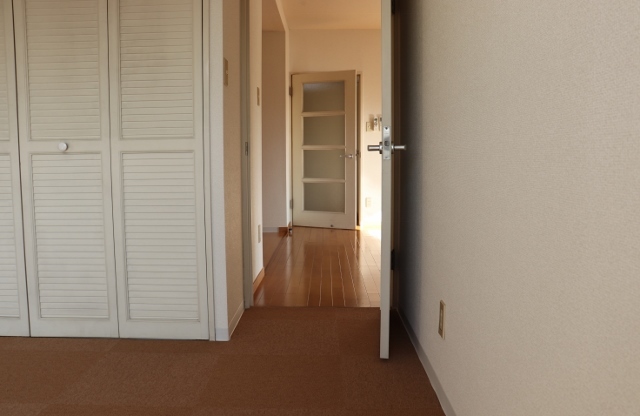 足立区ＳD様邸内装リフォーム完了シンプル仕上げの紹介です。_a0214329_14421667.jpg