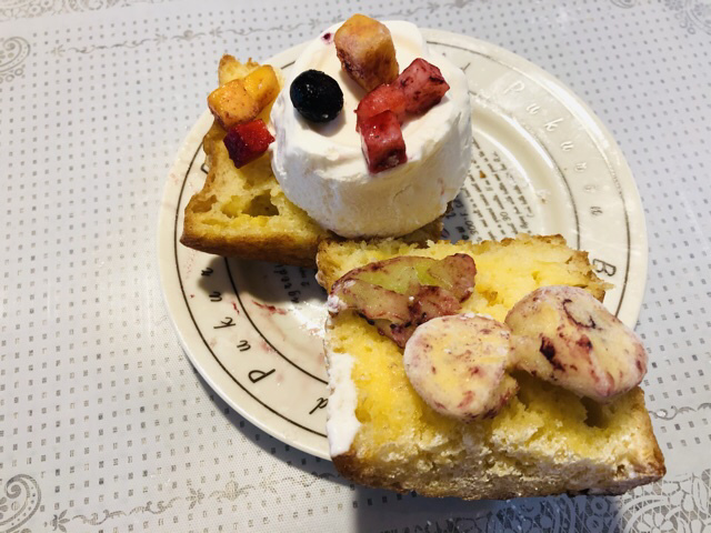 【おうちでトロワグロのフレンチカスター】_b0009849_16523597.jpeg