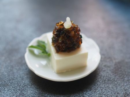 ピータン豆腐の冷奴_e0148373_19280417.jpg