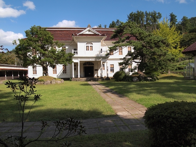 旧周吉他三郡役所庁舎（旧隠岐郡役所） 近代建築Watch