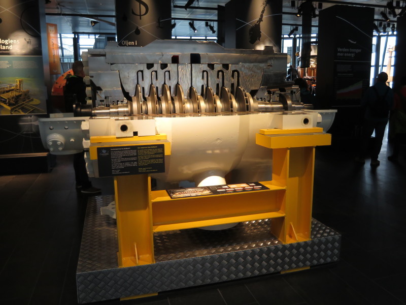 スタヴァンゲルのノルウェー石油博物館(Norsk Oljemuseum)_d0116009_20223486.jpg
