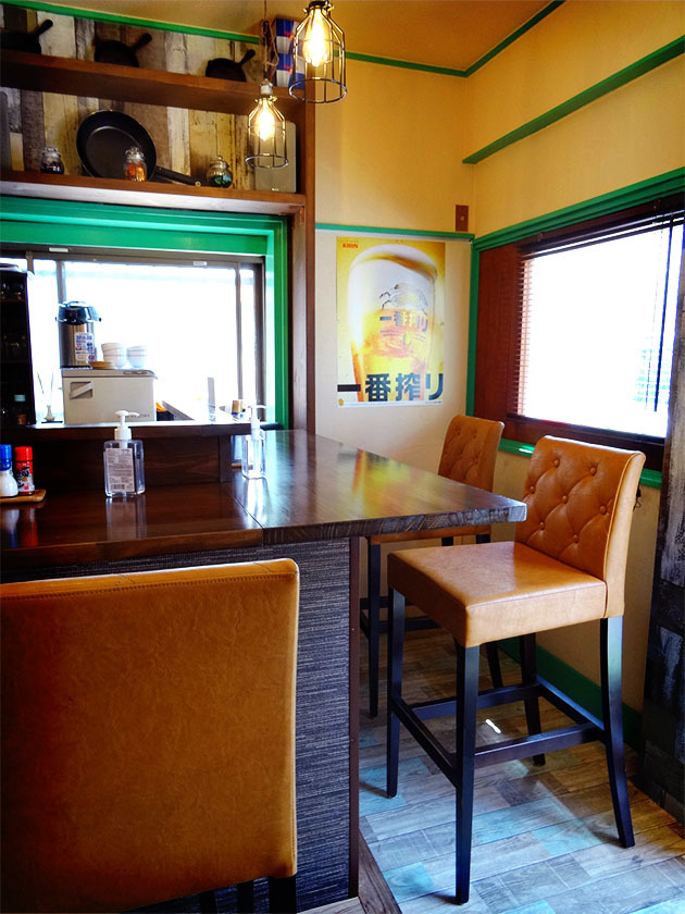 4月19日（月）オープン。久里浜『無国籍料理 満天バル』の「ランチメニュー／ワインソースの煮込みハンバーグ定食（ライス・スープ付き）」_c0119263_15573439.jpg