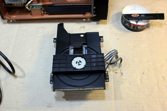 SONY CDP-X55ES 修理 : 岡山ジャンク倶楽部 SONY CDP-X55ES 修理 : 岡山ジャンク倶楽部
