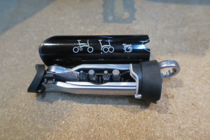 ブロンプトン ツールキット 入荷しました_c0132901_19464825.jpg