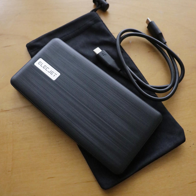 【PR】ApolloTraveller モバイルバッテリーが快適_c0060143_14223828.jpg