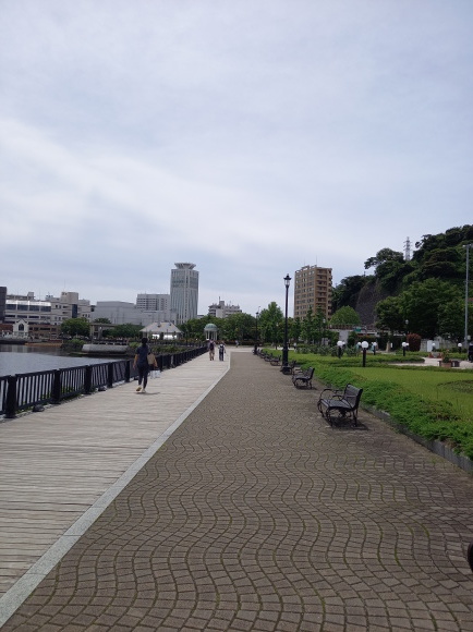 アンヨとお手々_b0299052_13053962.jpg