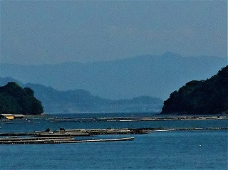 梅雨の晴れ間、深の浦から_e0175370_11443977.jpg