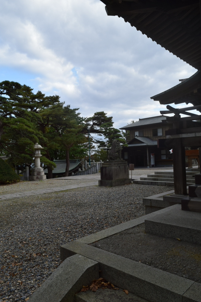 函館市谷地頭町の函館八幡宮(函館の建築再見2021)_f0142606_10493505.jpg