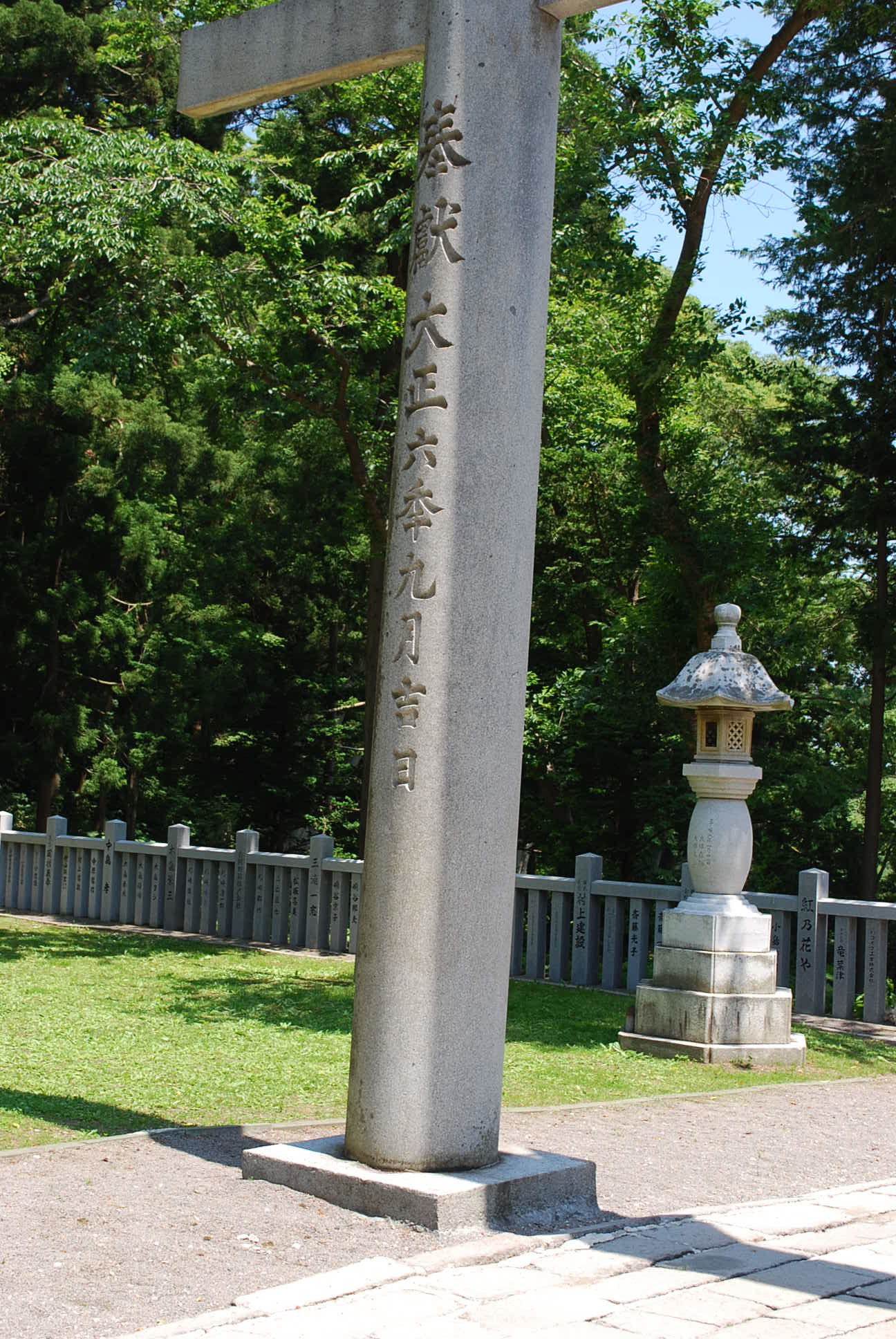 函館市谷地頭町の函館八幡宮(函館の建築再見2021)_f0142606_10582891.jpg
