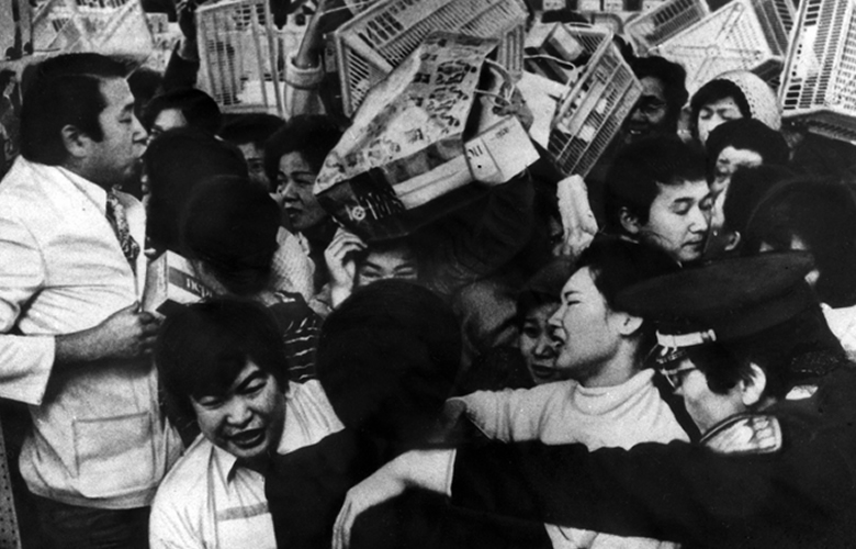 緊急事態宣言延長で?ですやん!_f0056935_19354426.jpg