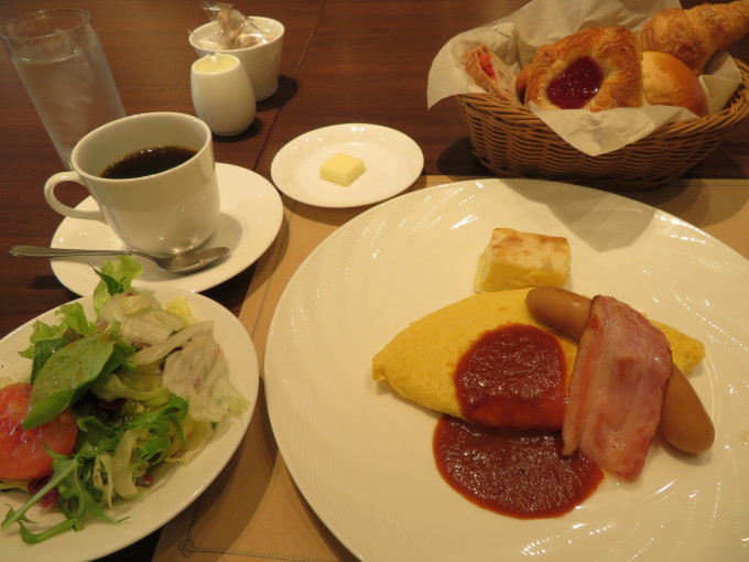 パン食べ放題 京都北山のベーカリー ブリアン でモーニング つれづれ花暦