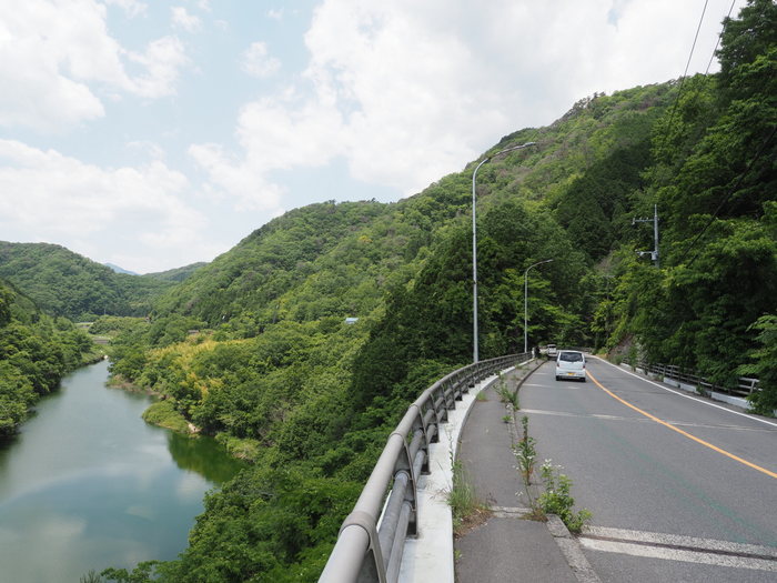 窓竜湖(魚切ダム上流)_c0116915_23371910.jpg
