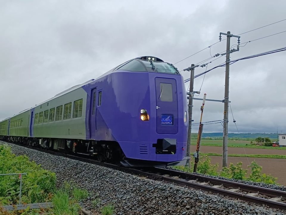 特急「おおぞら」のラベンダー編成の写真を撮りに_b0405523_00025155.jpg